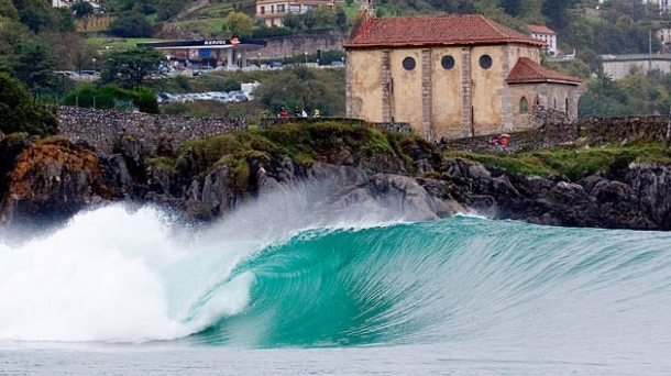 Ola de Mundaka